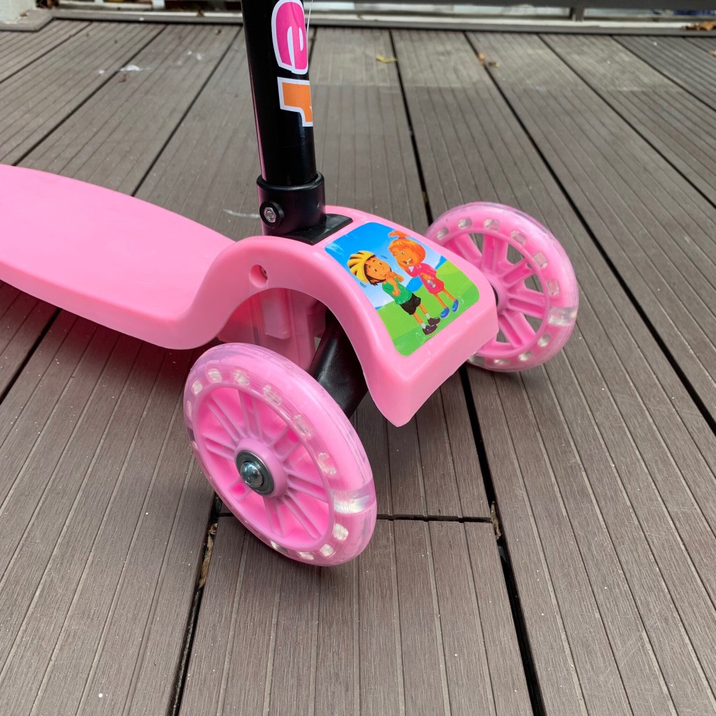 Ảnh Xe Scooter Cho Bé Cougar-HY01[Centosy] Họa Tiết Ngộ Nghĩnh, Bánh Có Đèn Phát Sáng 4