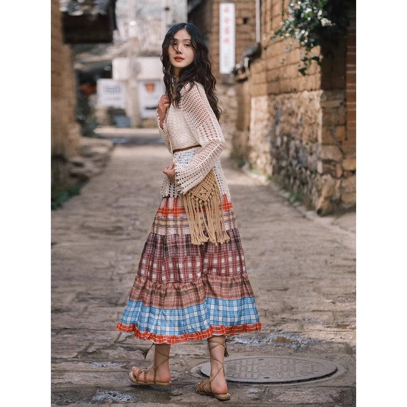 CHÂN VÁY BOHEMIAN Và ÁO LƯỚI VINTAGE THỜI TRANG DU LỊCH NỮ 2024 Mẫu Mới Nhất