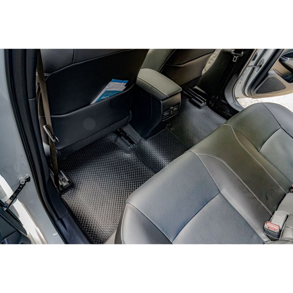 Thảm lót ô tô KATA cho xe Toyota Altis (2022-2024) – Khít với sàn, Chống trơn, Không mùi, Không ẩm mốc