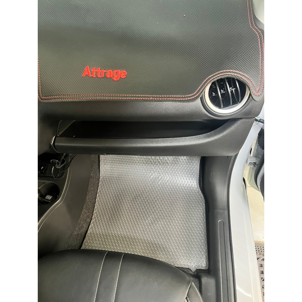Thảm lót ô tô KATA cho xe Mitsubishi Attrage (2016-2024) - Khít với sàn, Chống trơn, Không mùi, Không ẩm mốc
