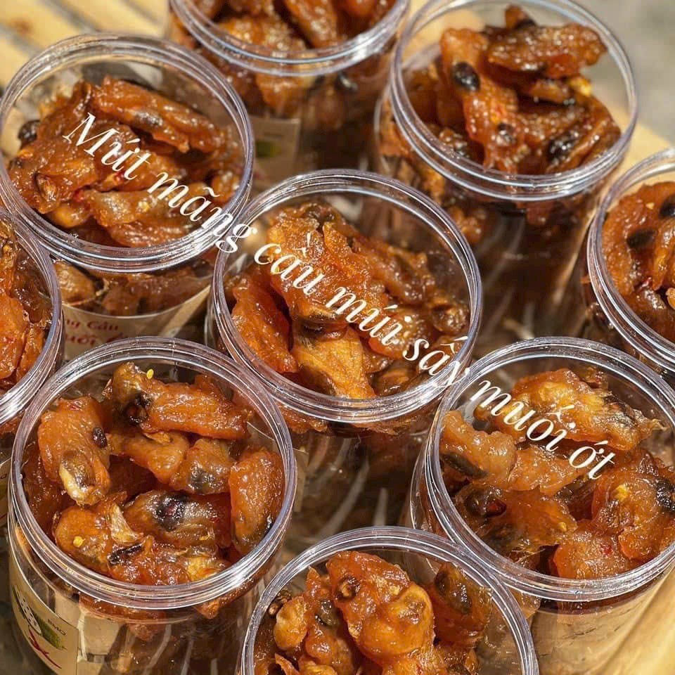 Mứt Mãng Cầu Múi Sấy Muối Ớt hũ 500gr Ăn Vặt Su Xoắn