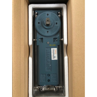 Bản lề sàn cửa kính Adler D1600 -Cho cửa tải trọng  180kg (BH 24 Tháng)