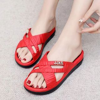 Dép đế mềm chống trượt đa năng đế dày thời trang mùa hè dành cho mẹ trung niên, dép nữ trung niên