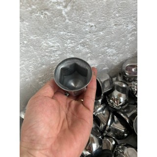 Chụp Inox tắc kê 41 không rỉ.