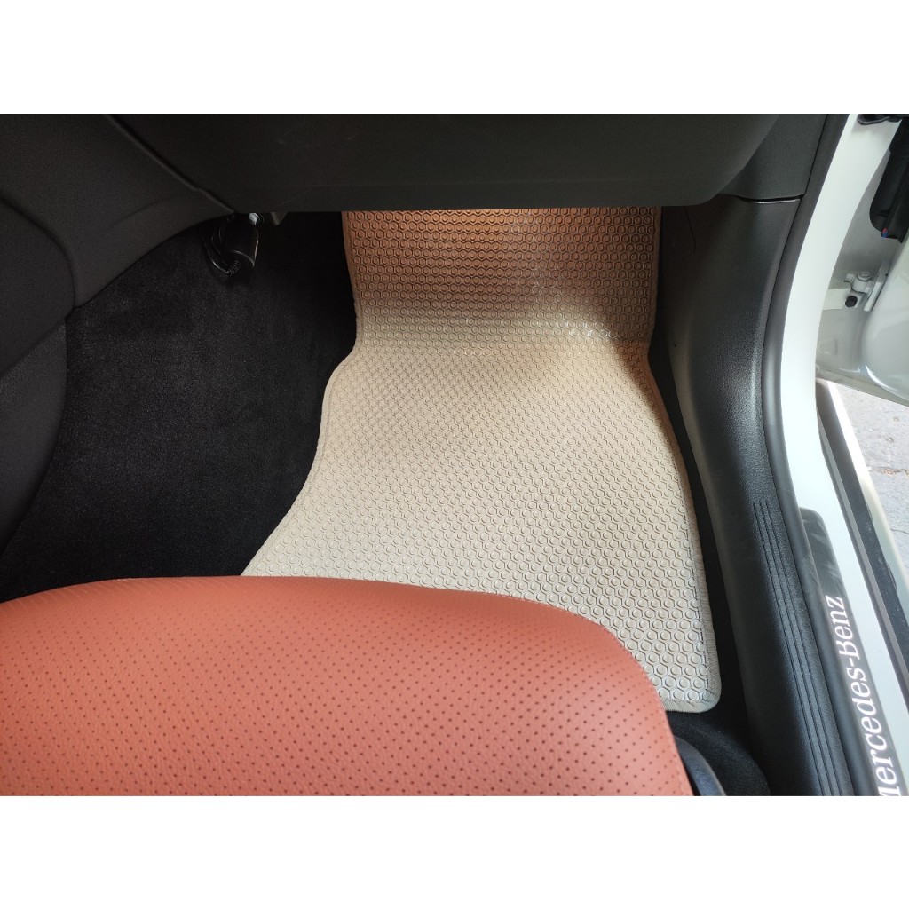 Thảm lót ô tô KATA cho xe Mercedes Benz GLC (2023-2025) (hoàn toàn mới) – Khít với sàn, Chống trơn, Không ẩm mốc