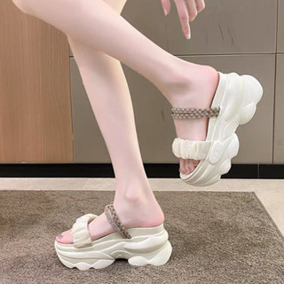DÉP SANDAL BM QUAI NHÚN DÂY XOÀN HGgj1 BB BB QQ
