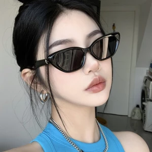 Kính mắt râm nam nữ thời trang mắt mèo phong cách siêu ngầu đi nắng mẫu mới hàn quốc KTT2