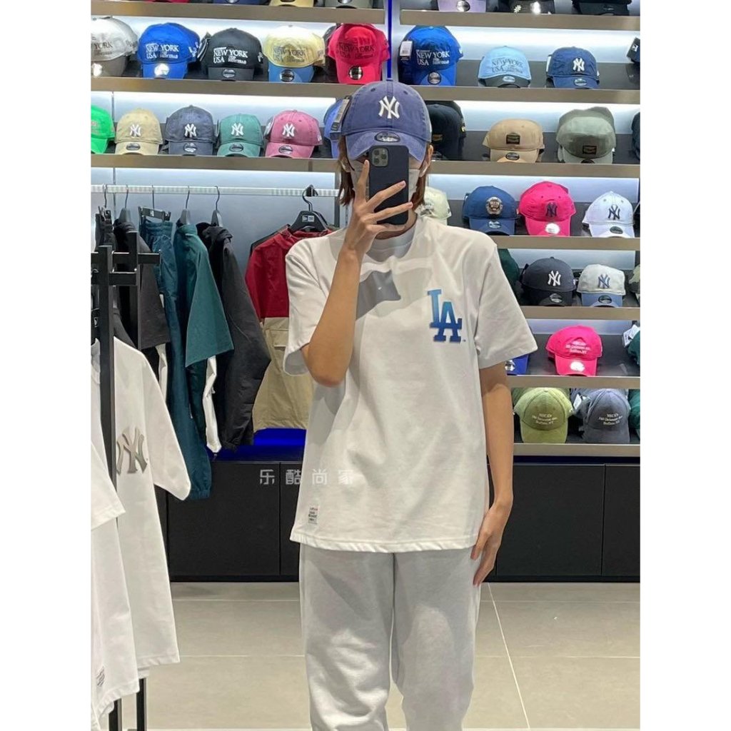 Áo Phông Newera [Chính hãng ] Ss2024 họa tiết 3D chìm Unisex nam/nữ | BigBuy360 - bigbuy360.vn