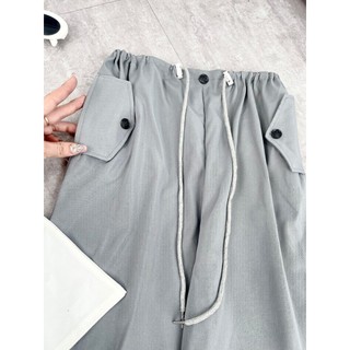 Set Bộ Đồ Nữ Áo Croptop Trắng Basic Ngắn Tay Mix Quần Suông Xám Ghi Nút Đen Dây Rút Eo Freesize