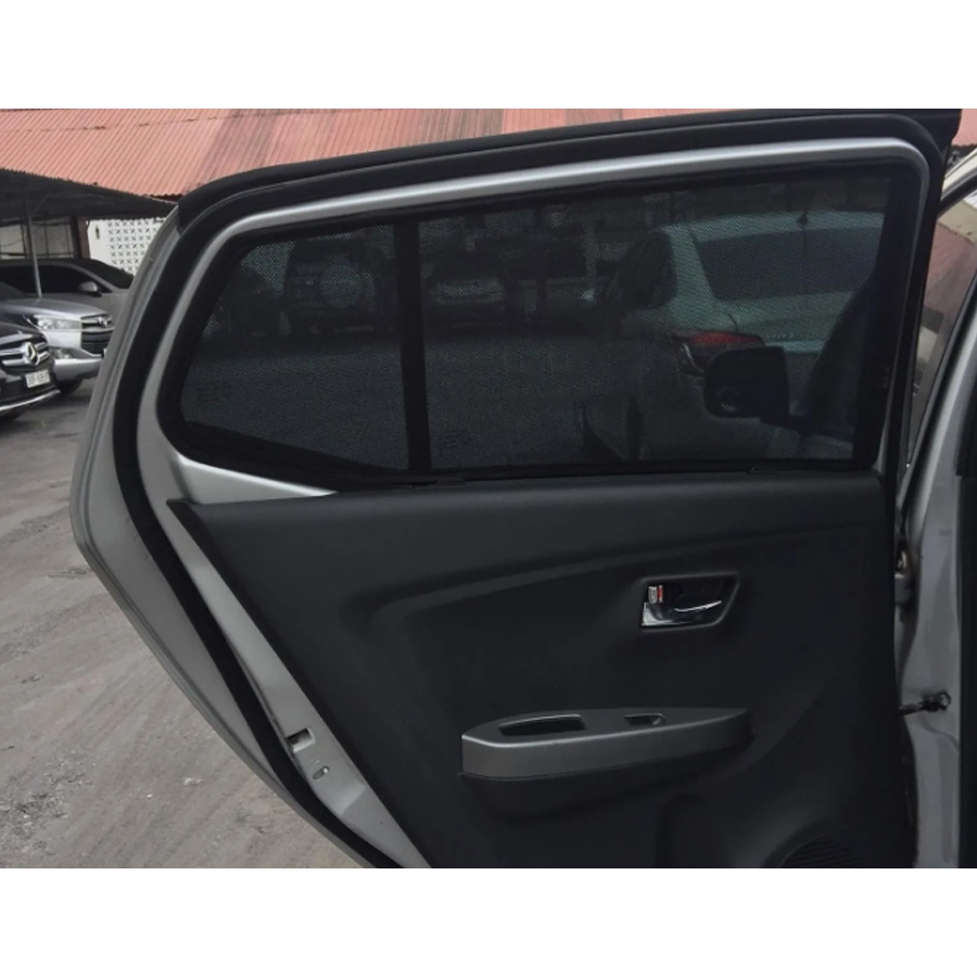 Rèm che nắng ô tô Toyota Wigo 2018-2026, Che nắng hút nam châm theo xe, chống nóng,bộ 4 cánh. Hàng tốt