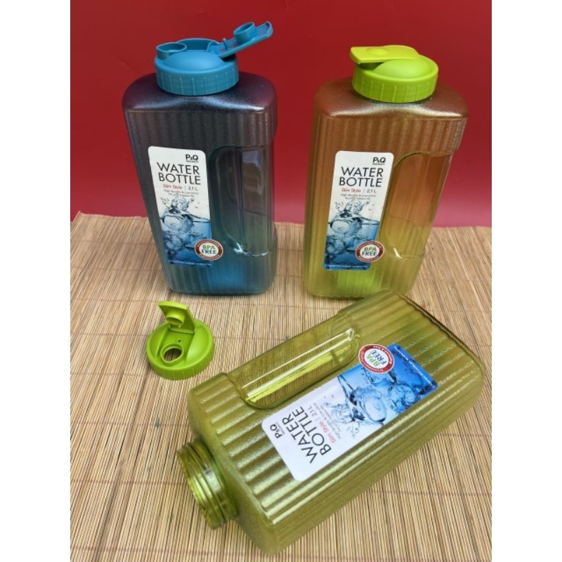 Bình nước Lock&Lock 2.1Lít (giao màu ngẫu nhiên)