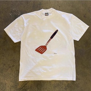 Áo Phông Nam Nữ Form Rộng Cổ Tròn In Hình Chiếc Chiếc Muôi Phong Cách Trẻ Trung, Chất Vải Cotton Khô Mềm Mịn Mát Mẻ