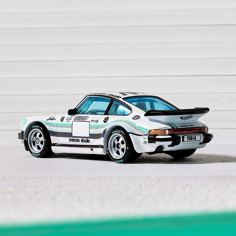 Hot Wheels x Daniel Arsham Porsche 930