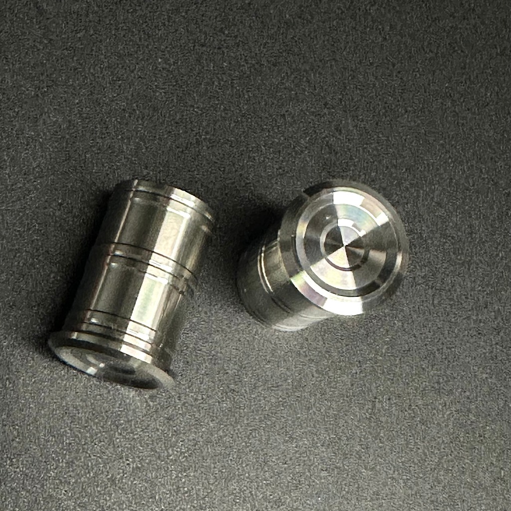Chụp giò đạp thương hiệu TPS inox 304 mẫu Thái sáng bóng gắn được cho mọi loại xe có giò đạp