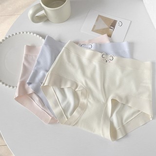 Quần lót nữ đúc su có lỗ thông hơi, đáy cotton may chắc chắn, kháng khuẩn, khử mùi King Shop L-718