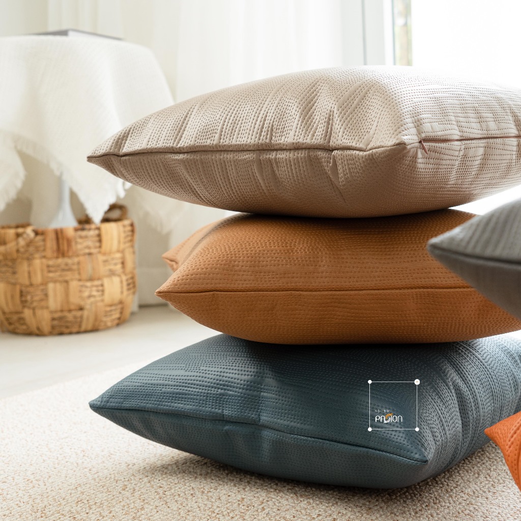 Vỏ Gối Vuông Sofa Giả Da Cao Cấp Phong Cách Châu Âu Sang Trọng Passion