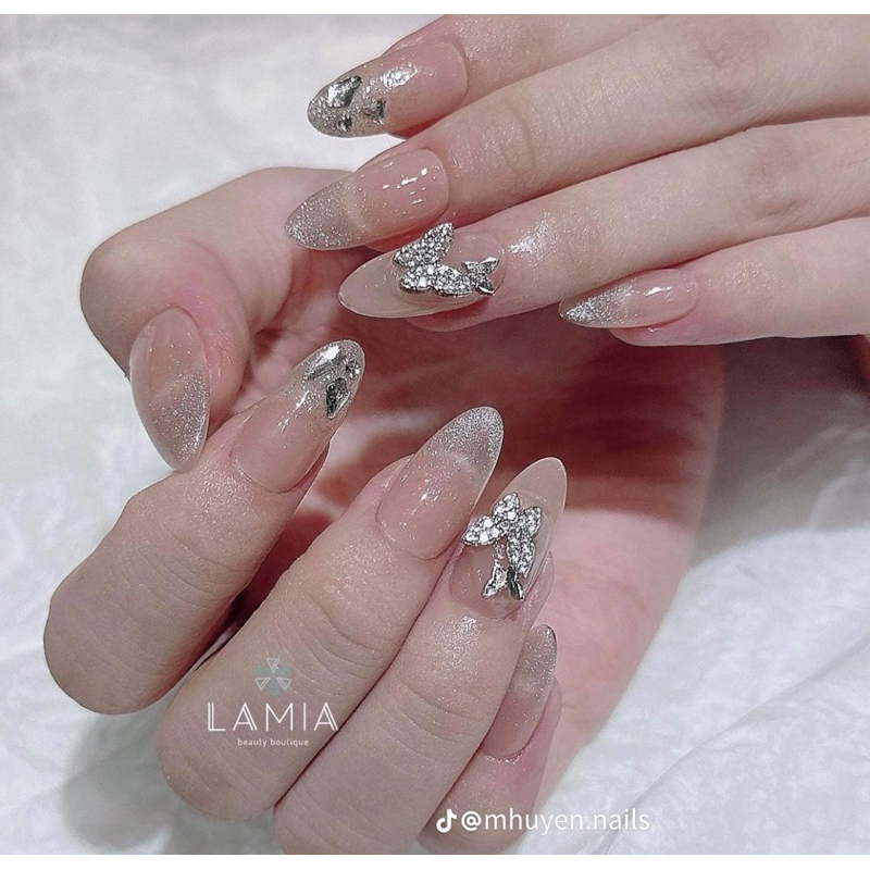 Nailbox nail thiết kế , mẫu thạch mắt mèo đính đá , nail thiết kế hàn nhật trung