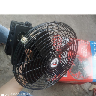 Quạt kẹp ô tô, Quạt kẹp trên xe ô tô xe hơi lồng sắt cánh sắt đen điện 12v và 24v