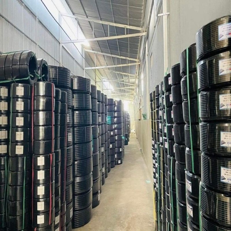 10-20-30-50m ldpe 6mm tuỳ chọn độ dài ,ống ldpe nhựa loại tốt ,bảo hành 5 năm ( Ldpe cứng dẻo ,không phải ống pvc mềm )