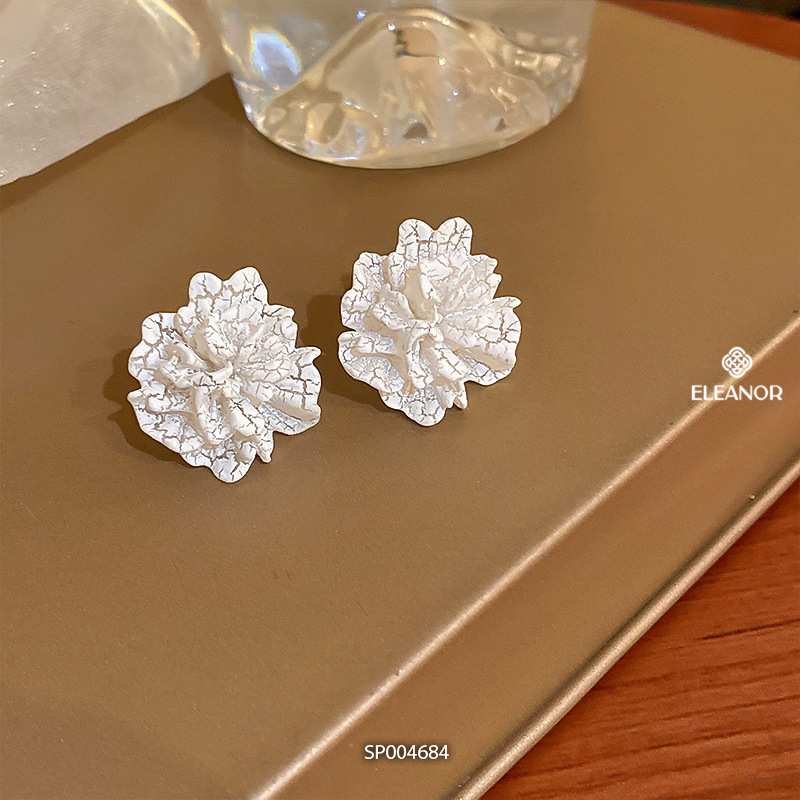 Bông tai nữ chuôi bạc 925 Eleanor Accessories hình hoa khuyên tai cô dâu phụ kiện trang sức 4684