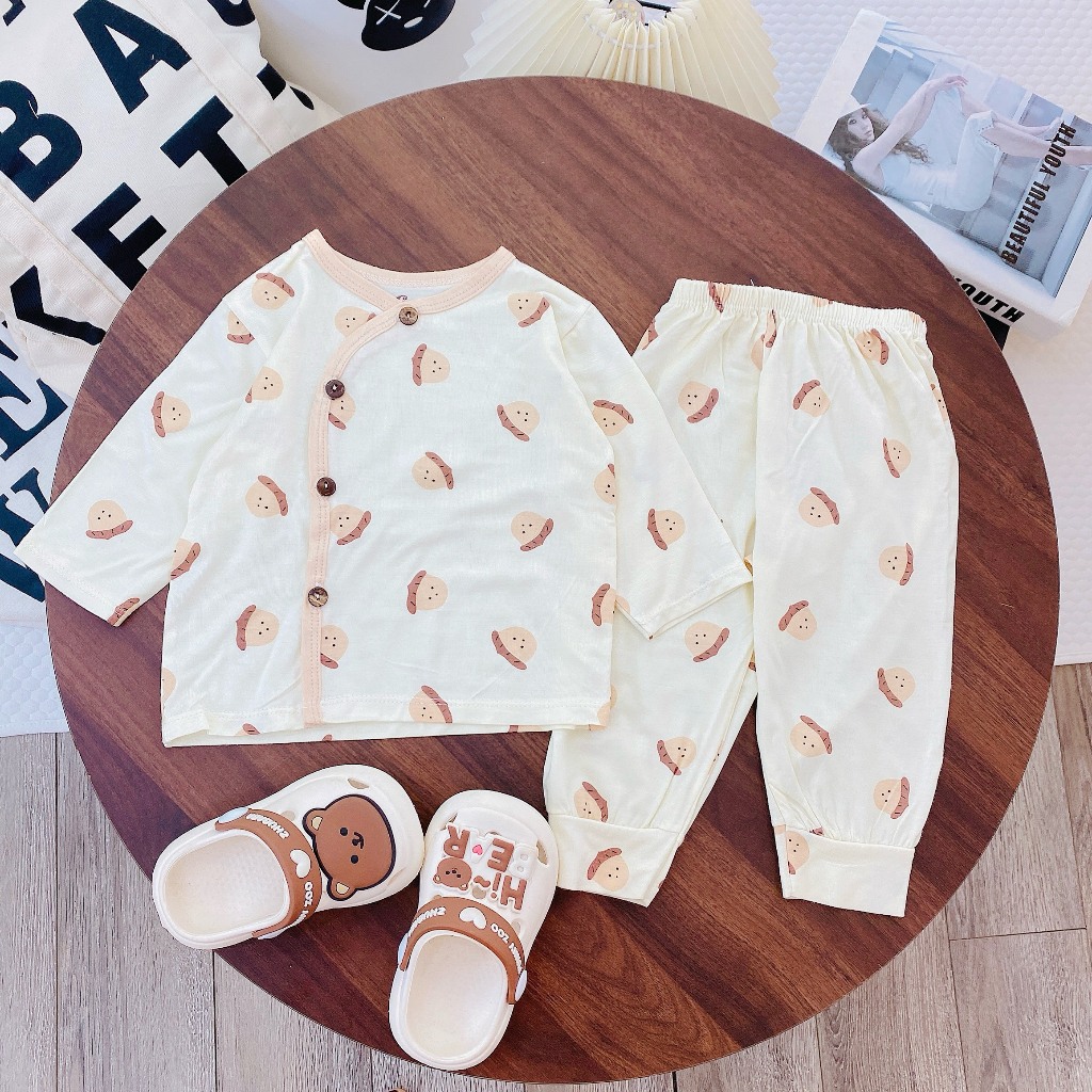 Set 2/3 Bộ quần áo sơ sinh dài tay thun lạnh  cho bé trai gái 3-9 kg màu kem in hoạ tiết dễ thương [DL02]  Đậu Đậu Store