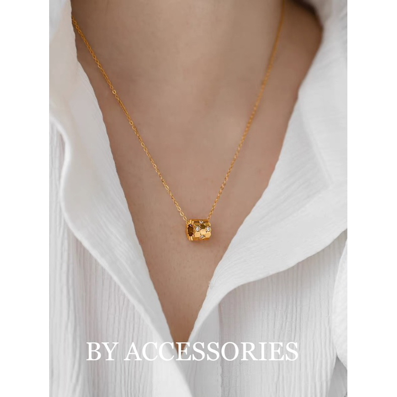 Dây chuyền nữ unisex titan kiểu xích mảnh phối mặt trụ hình tổ ong lục giác đính đá trắng lấp lánh không gỉ