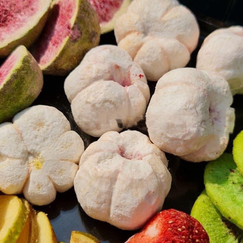 Bánh hành phô mai kéo sợi ,ít ngọt, thơm béo , ăn kiêng. Ăn chay được
