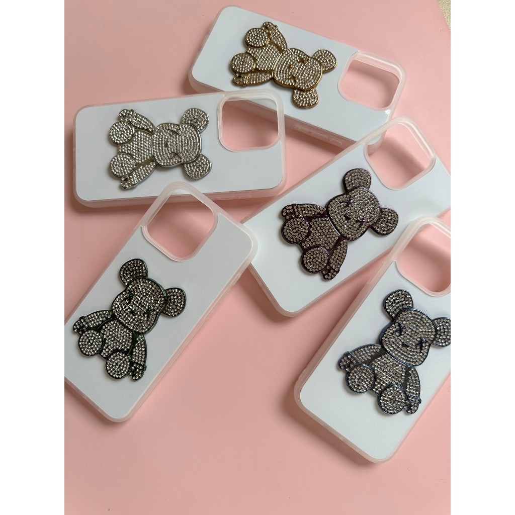Ốp iphone gấu BearBrick siêu sang