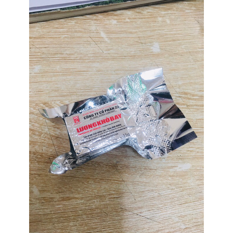 Lương khô bay mini 180g màu trắng