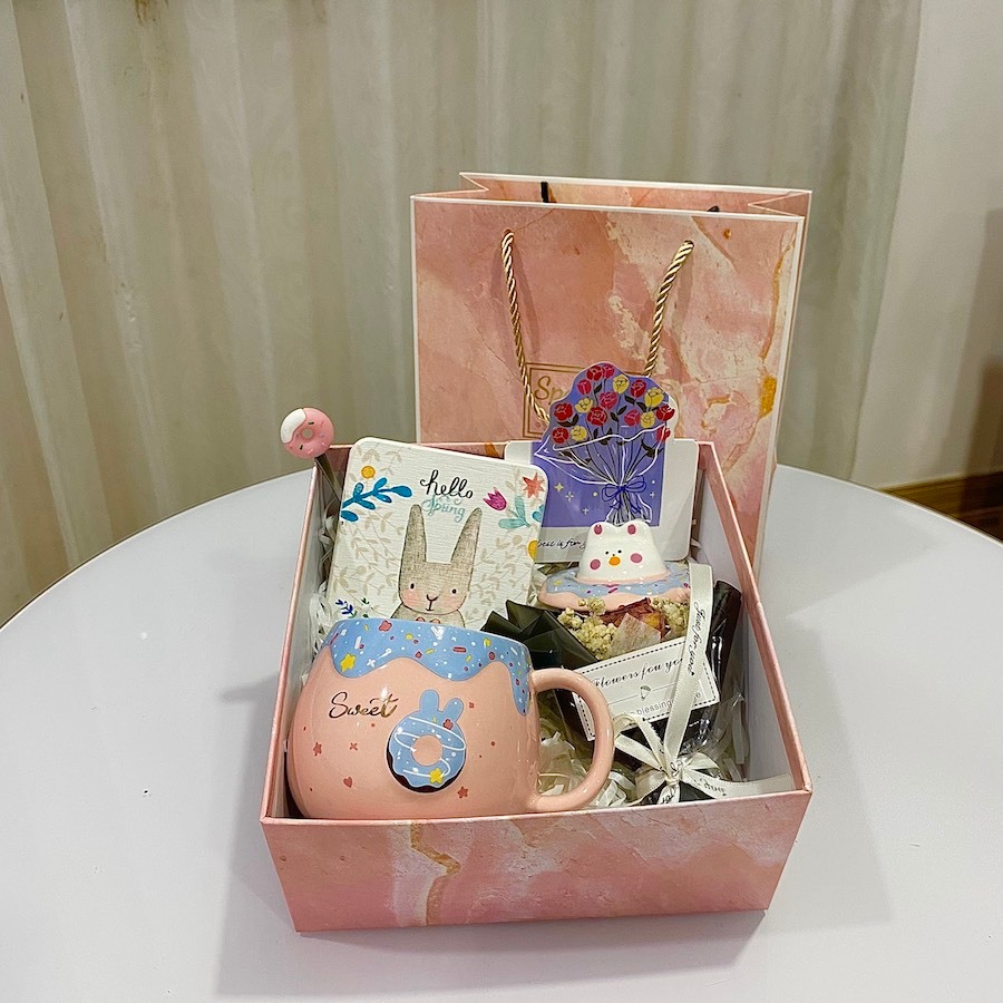 Cốc Sứ Thỏ Donut Cute 400ml Có Nắp 3D Và Thìa Khuấy - Ly Hoạt Hình Dễ Thương Quà Tặng Trẻ Em Bạn Gái Văn Phòng