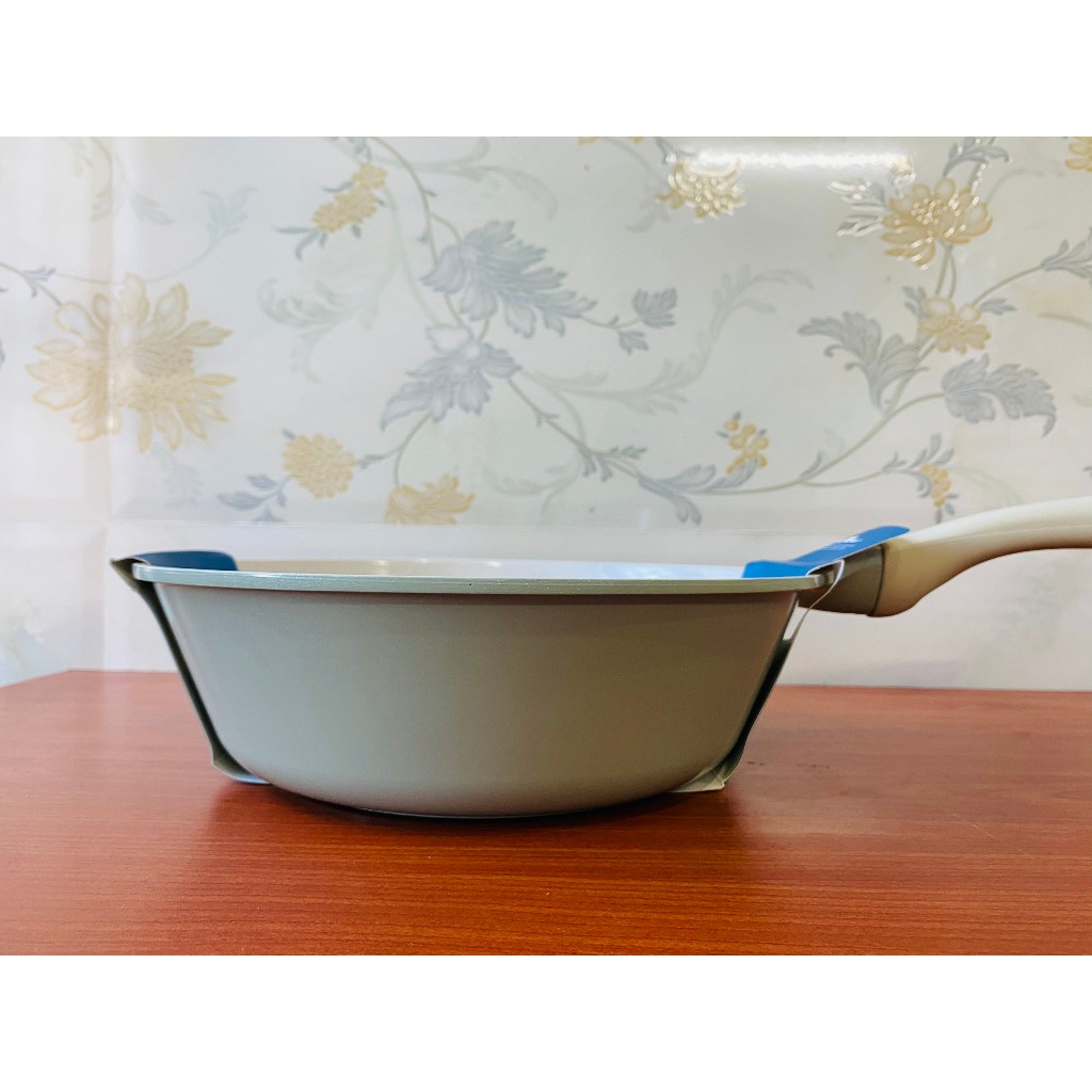 CHÍNH HÃNG INOCHI - Chảo vân đá Omi Simple (chảo xào)