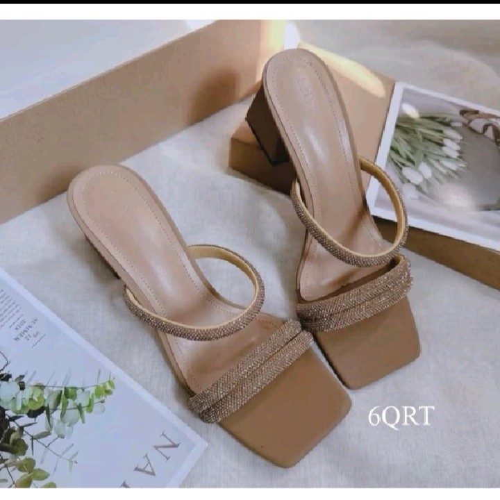 Dép nữ quai ngang 5cm, guốc  nữ 2 quai dễ đi mà cực kì xinh mã H29