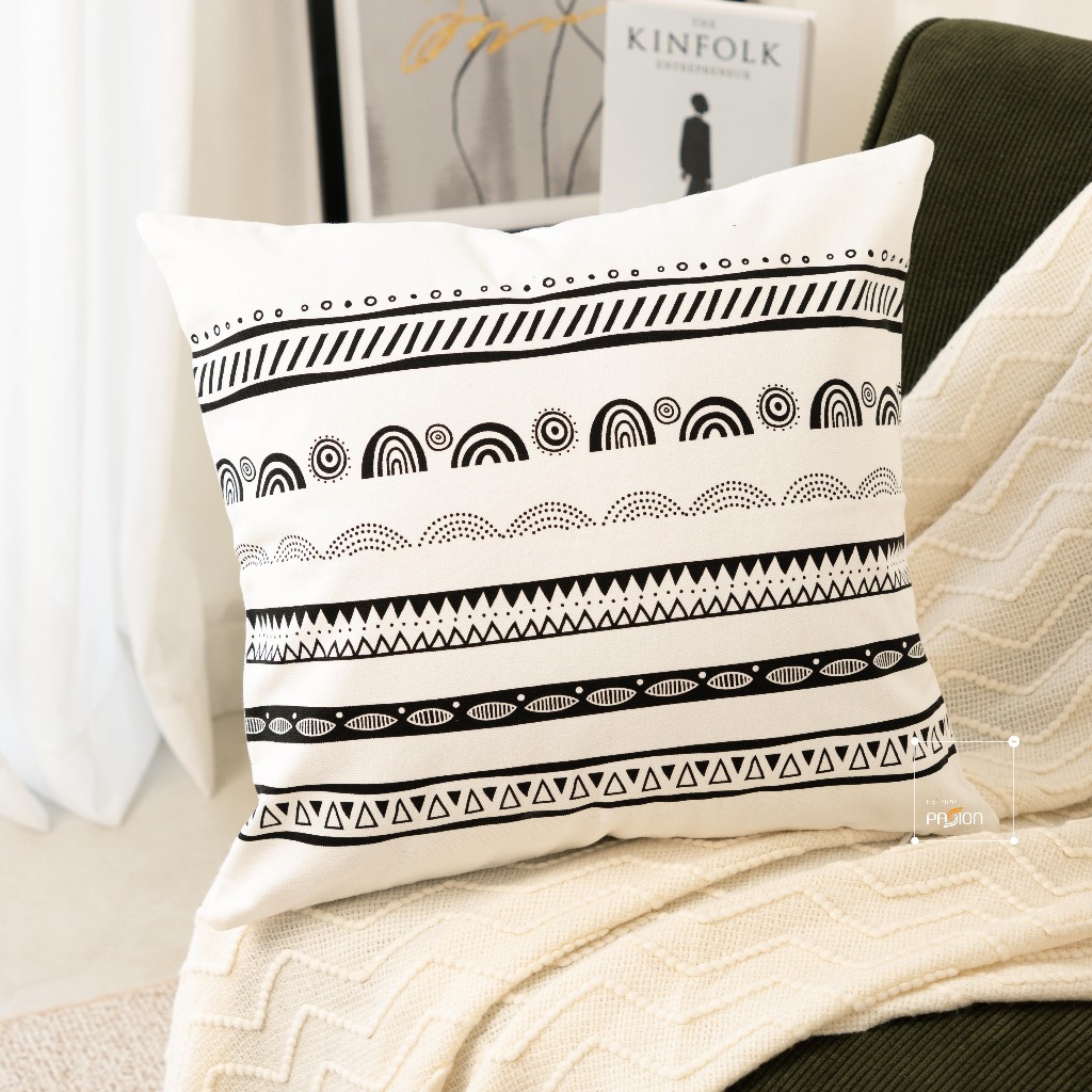 Vỏ Gối Tựa Lưng Sofa Họa Tiết Bohemian Trắng Đen Phong cách Châu Âu Sang Trọng