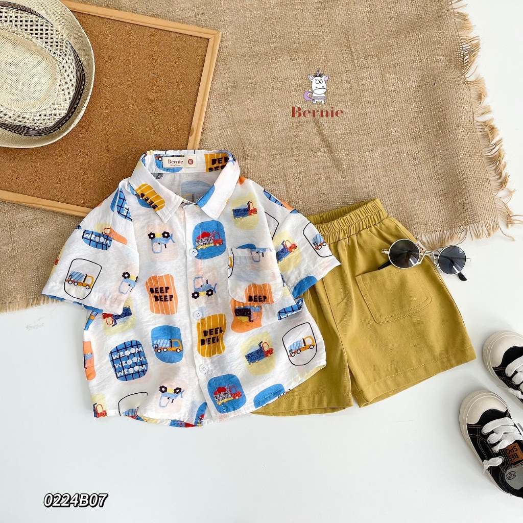 Bộ sơ mi hoạ tiết phối quần kaki cá tính cho bé, set bộ áo sơ mi đi biển bé trai Bernie