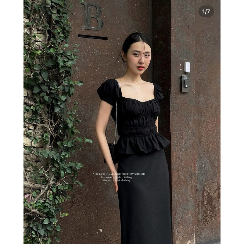 Áo linen tay bồng bo nhún ALICIA TOP