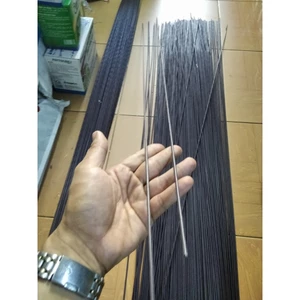 1 que cắm lan hồ điệp dài 8 tấc, 1m, 1m2 màu nâu