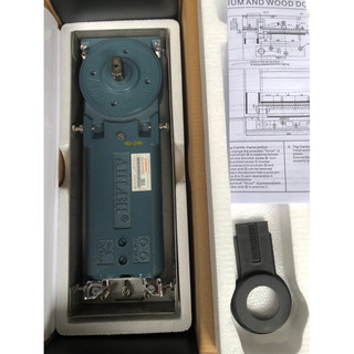 Bản lề sàn cửa kính Adler D1600 -Cho cửa tải trọng  180kg (BH 24 Tháng)