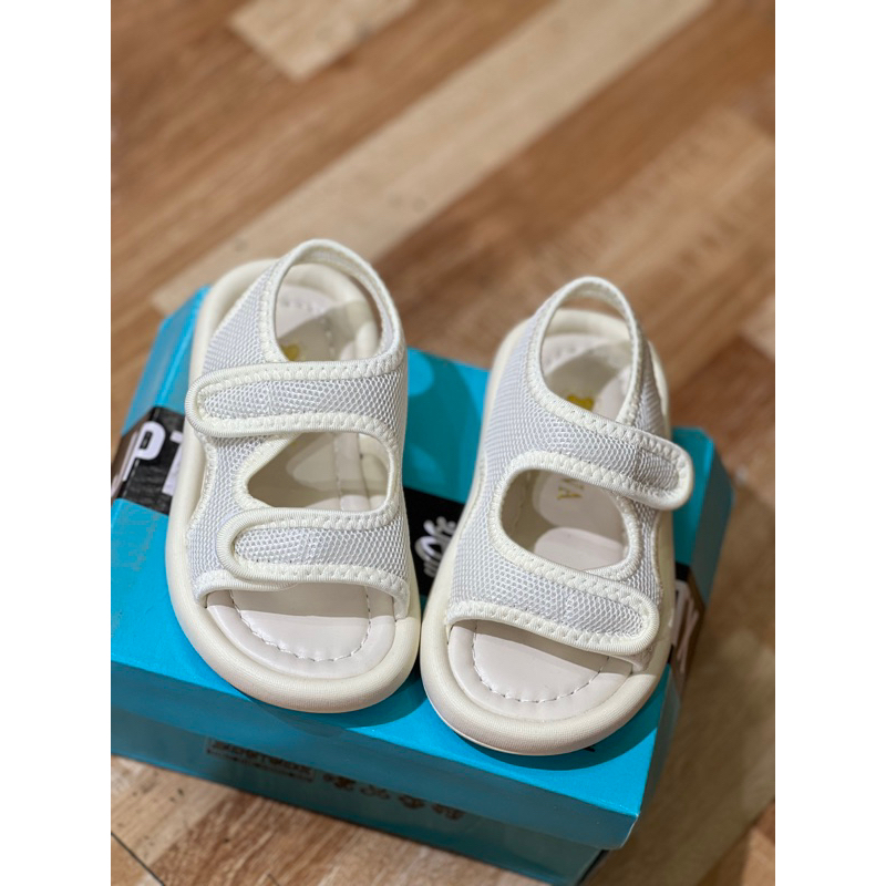 sandal bé trai bé gái dép quai hậu cho bé siêu nhẹ êm chân vải thấm mố hôi cho bé từ 1 tuổi kiểu dáng thể thao 6112