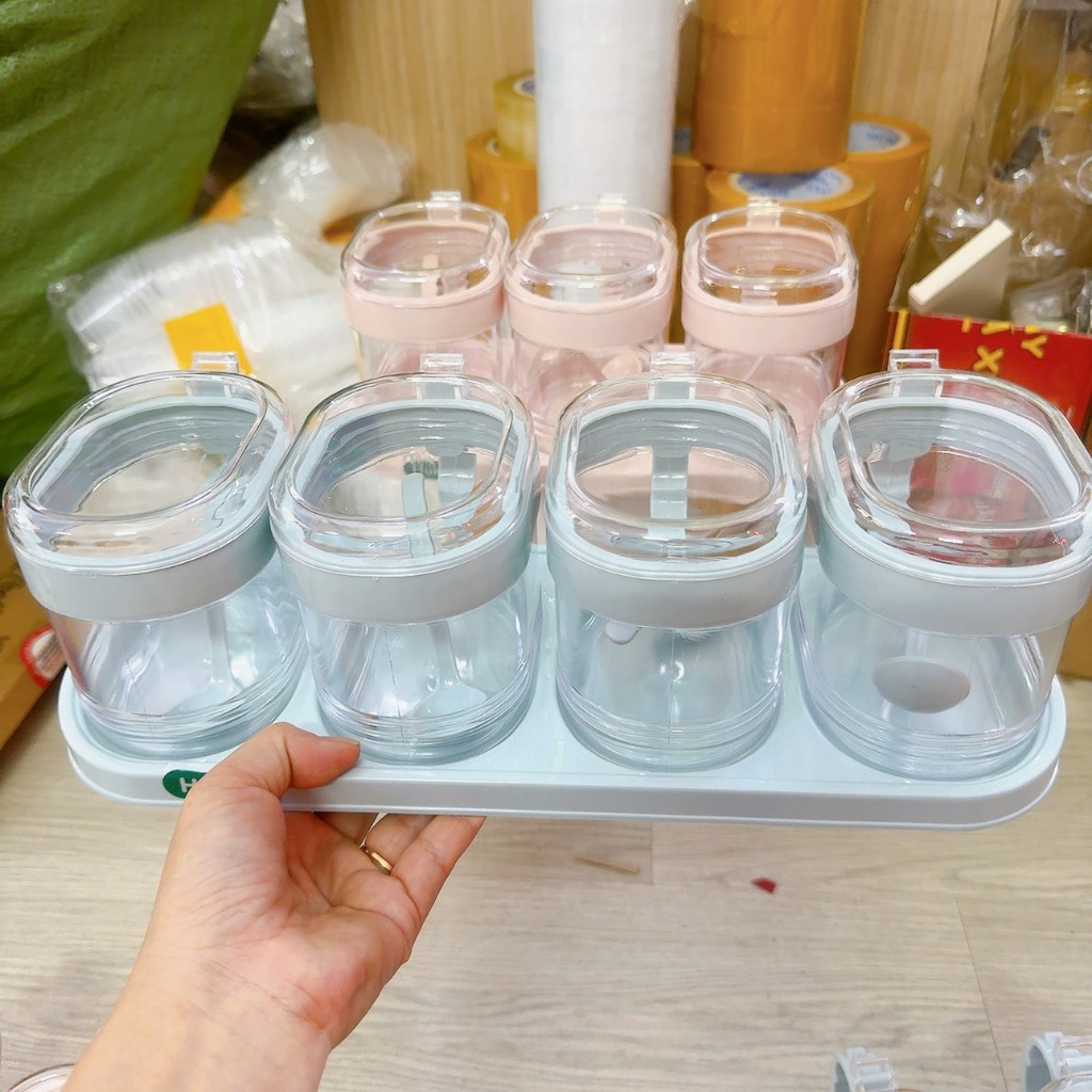 Set hũ đựng gia vị có kèm thìa nắp - Bộ Hũ Lọ Đựng Gia Vị Hokori sử dụng tiện lợi cho nhà bếp