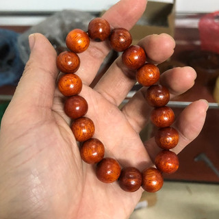 Vòng gỗ Hương đỏ May Mắn - Bình An - Tài Lộc -Trừ Tà Xưởng Thanh Lý rẻ