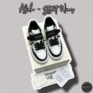 ⚡️[Hight Quality] Giày Sneaker Nam Nữ Alexander Mc Queen - Phối Màu Black And White Điểm Nhấn Quai Đen Cao Cấp -Full Box