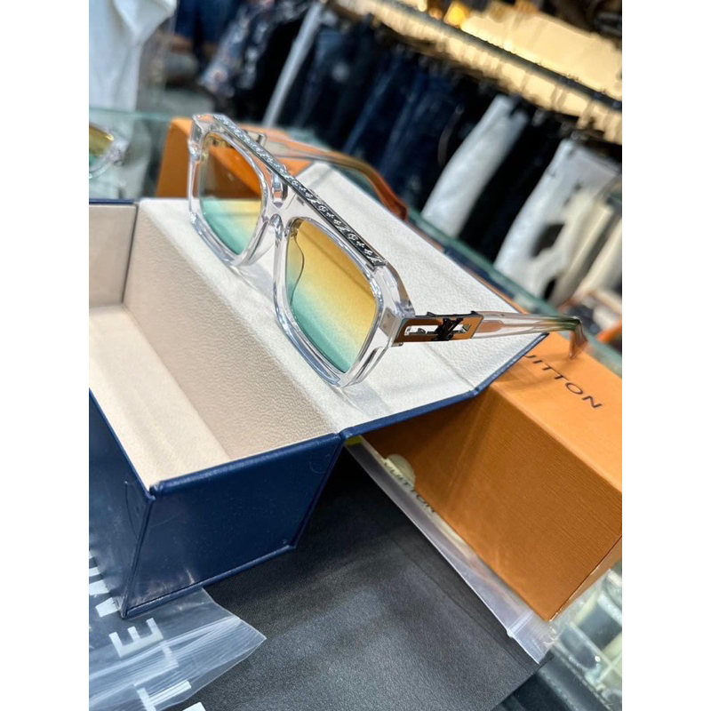 ⚡️[Hight Quality] Kính Mát LV Clear Multicolor Cyclone Sunglasses - Điểm Nhấn Mắt Kính Cầu Vồng-Full Box Nam Nữ Kính Râm