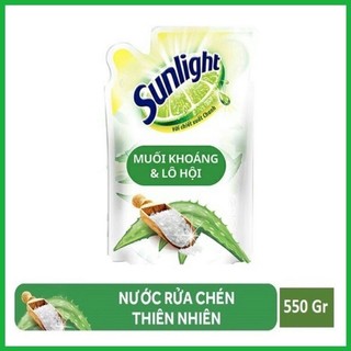 Nước rửa chén Sunlight Chanh 100 đánh bay dầu mỡ cứng đầu chai 750g