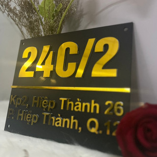 BẢNG, BIỂN SỐ NHÀ. Alu xước bạc + Mica, số nổi đế mica trong, ngoài trời