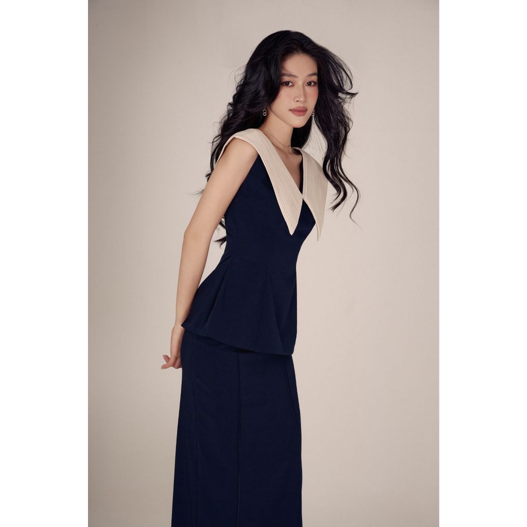 Vella Fashion áo peplum cổ xếp ly & chân váy bút chì ôm dáng – Thời trang công sở VA24003 VV24012
