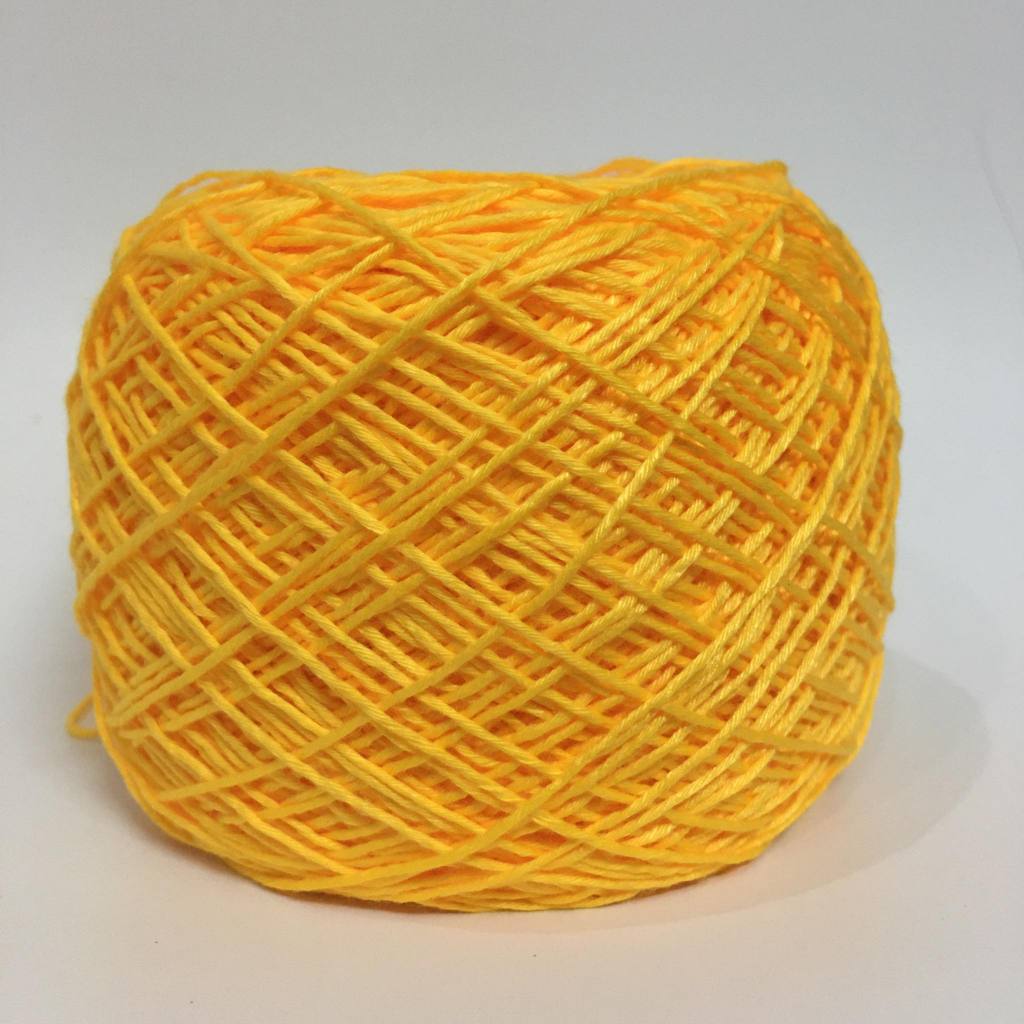 76 - Vàng cam