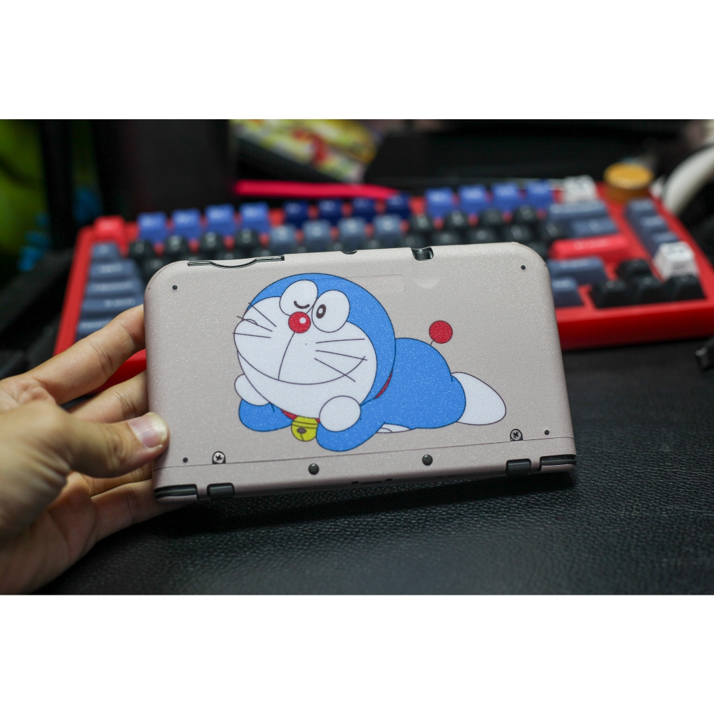 Skin dán Nintendo 2DS, 3Ds, 3DS XL LL, DS Lite, New 3DS... mẫu Doraemon (có custom theo yêu cầu)