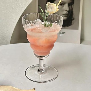 Ly thủy tinh cocktail có chân sọc, ly dùng để pha chế đồ uống trong quán cà phê, quán bar, pub 250ml