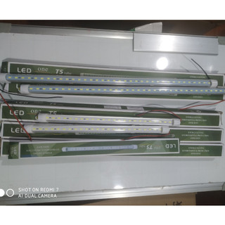 Đèn tuýp trần cabin ô tô, đèn led trần xe, đèn thùng xe 33 cm và 50 cm, điện 12v và 24v. (Giá 1 chiếc)