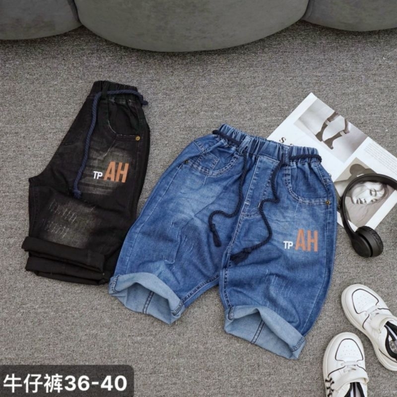 Quần short jean Nam màu xanh và đen size từ 26-50kg